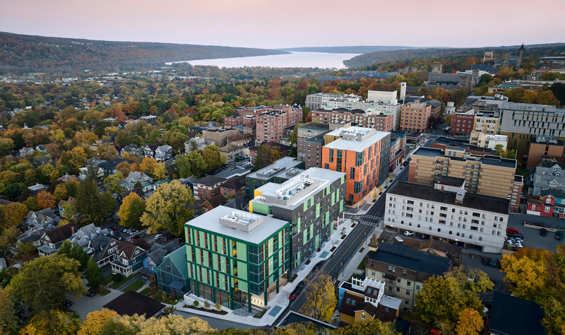 Press kit | 2353-08 - Press release | Catherine Commons - ikon.5 architects - Residential Architecture - Photo credit: Brad Feinknopf