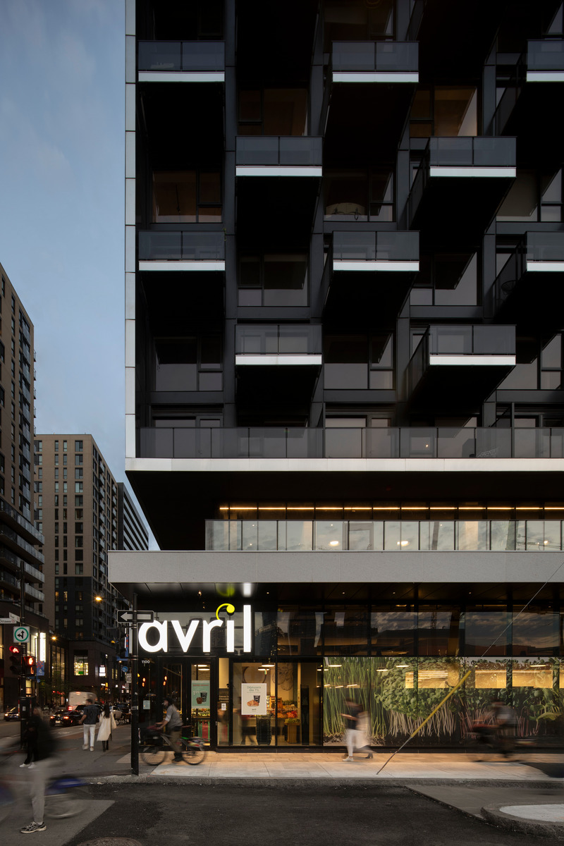 Dossier de presse | 1317-24 - Communiqué de presse | Griffin Square : une signature urbaine pour le Griffintown de demain - ACDF Architecture - Architecture résidentielle - Crédit photo : Adrien Williams