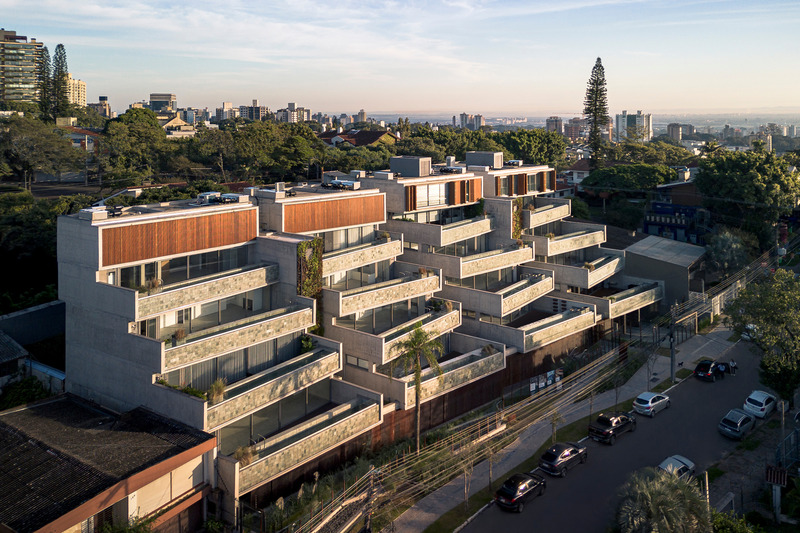 Press kit | 1412-01 - Press release | Cap. 1 Três Figueiras - OSPA Arquitetura e Urbanismo - Residential Architecture - Photo credit: Gabriel Konrath