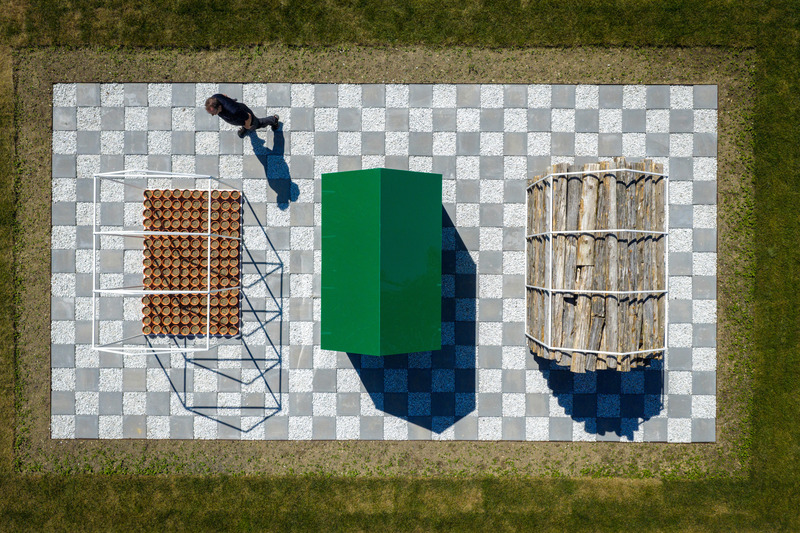 Dossier de presse | 837-52 - Communiqué de presse | Inauguration de la 26e édition du Festival international de jardins - Festival international de jardins | Jardins de Métis - Architecture de paysage - Patrick Bérubé, « BACK / GROUND », 2025 - Crédit photo : Martin Bond