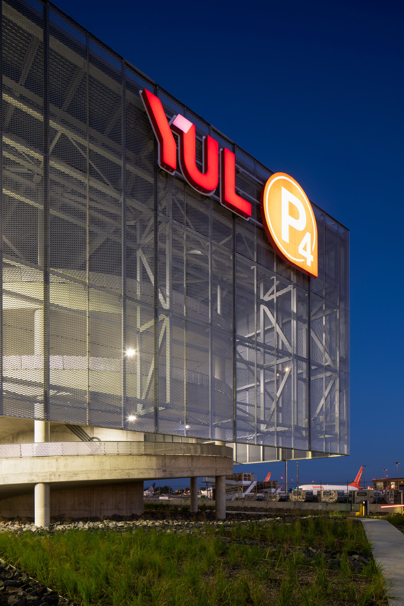 Press kit | 2275-05 - Press release | From Function to Sustainable Art: The YUL Montréal-Trudeau International Airport P4 Parking Facility Welcomes a World in Motion - Jodoin Lamarre Pratte architectes and Lemay in consortium - Commercial Architecture - <p class="">P4 Parking Facility at YUL Montréal-Trudeau International Airport <span lang="EN-CA"></span></p> - Photo credit: <p class="">Adrien Williams — Jodoin Lamarre Pratte architectes and Lemay in consortium</p>