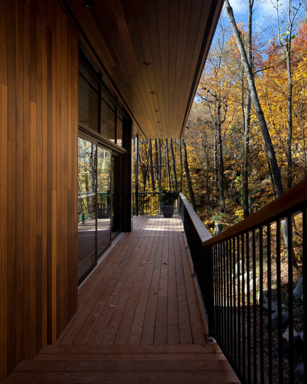 Dossier de presse | 759-02 - Communiqué de presse | La Source – pavillon de massothérapie - Blouin Tardif Architecture-Environnement - Architecture commerciale - Crédit photo : Steve Montpetit