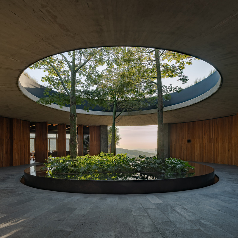 Press kit | 7724-01 - Press release | La Pedrera Clubhouse - Taller Ezequiel Aguilar Martínez - Commercial Architecture - Photo credit: Amy bello
