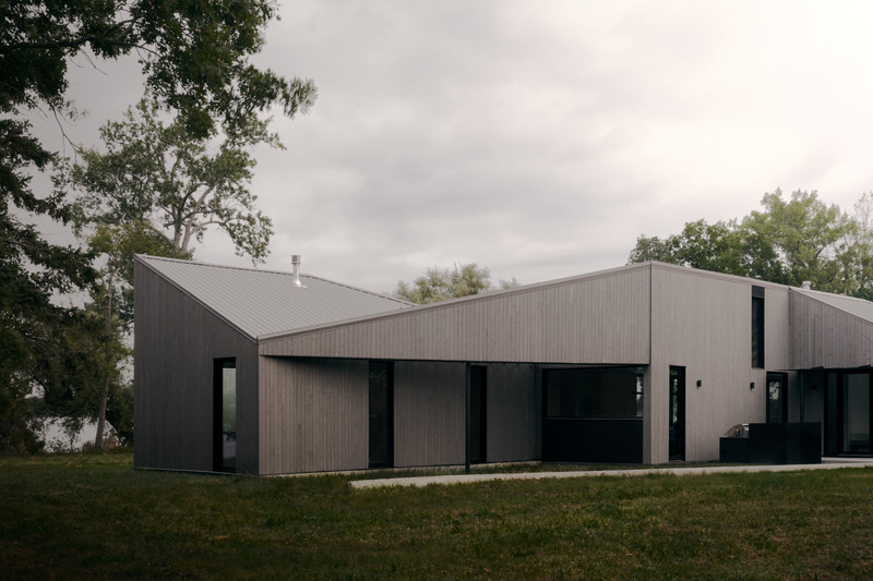 Dossier de presse | 2744-11 - Communiqué de presse | South Bay House - StudioAC - Architecture résidentielle - Crédit photo : Felix Michaud