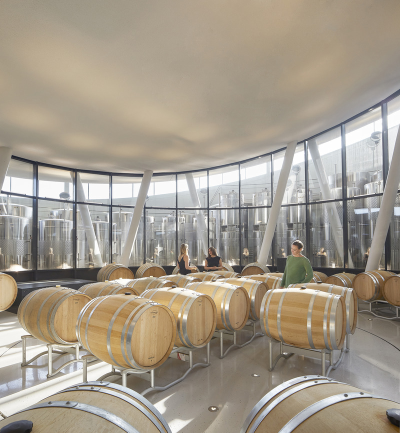 Dossier de presse | 5224-01 - Communiqué de presse | Sauska Tokaj Winery - BORD Architectural Studio - Architecture commerciale - Crédit photo : Hufton+Crow 