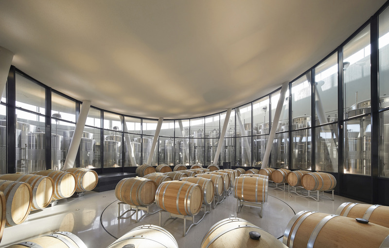 Dossier de presse | 5224-01 - Communiqué de presse | Sauska Tokaj Winery - BORD Architectural Studio - Architecture commerciale - Crédit photo : Hufton+Crow 