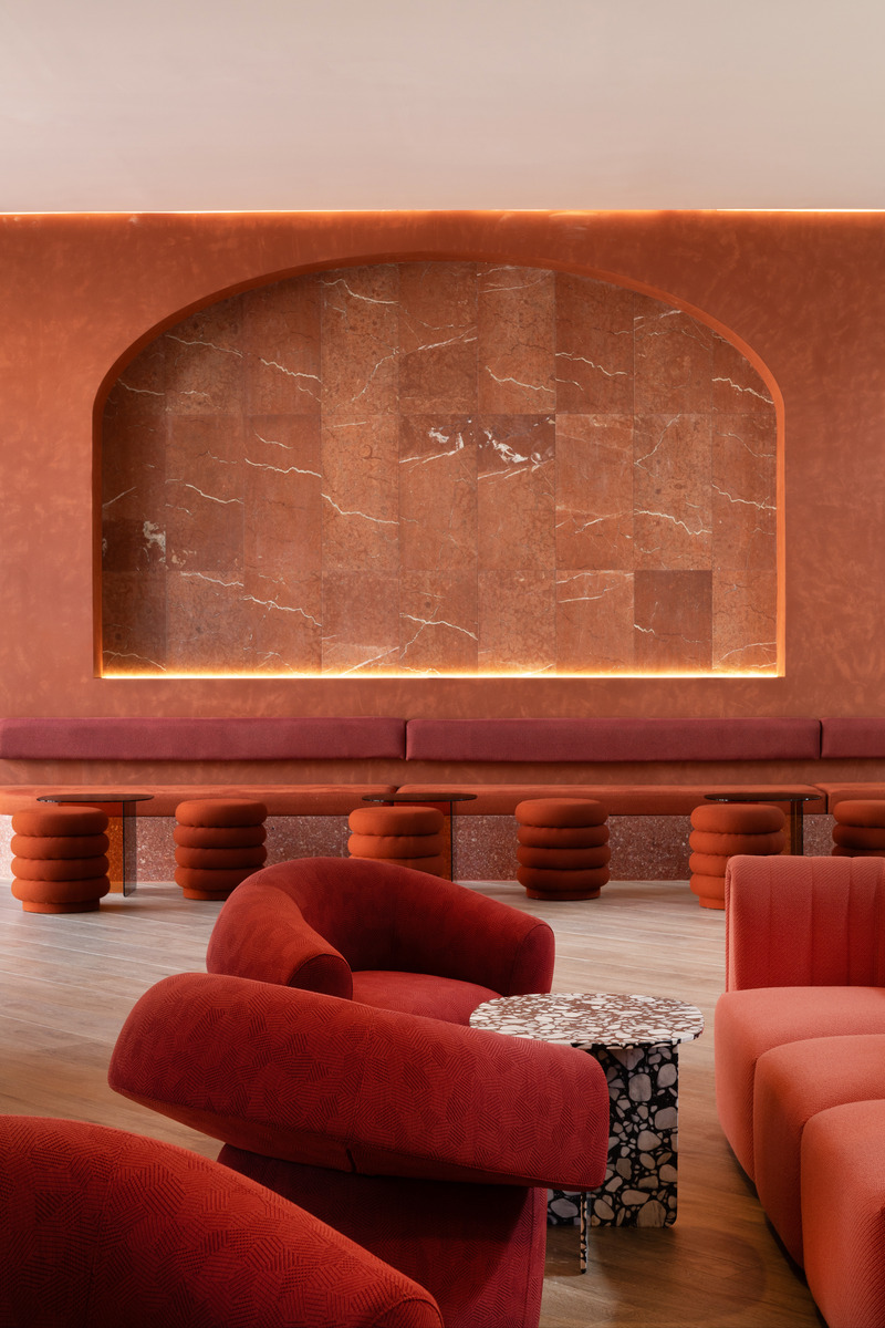 Dossier de presse | 7758-01 - Communiqué de presse | Le Méridien Ra - Transit Studio - Design d’intérieur commercial - Bar Tempus Lounge - Crédit photo : Agnese Sanvito