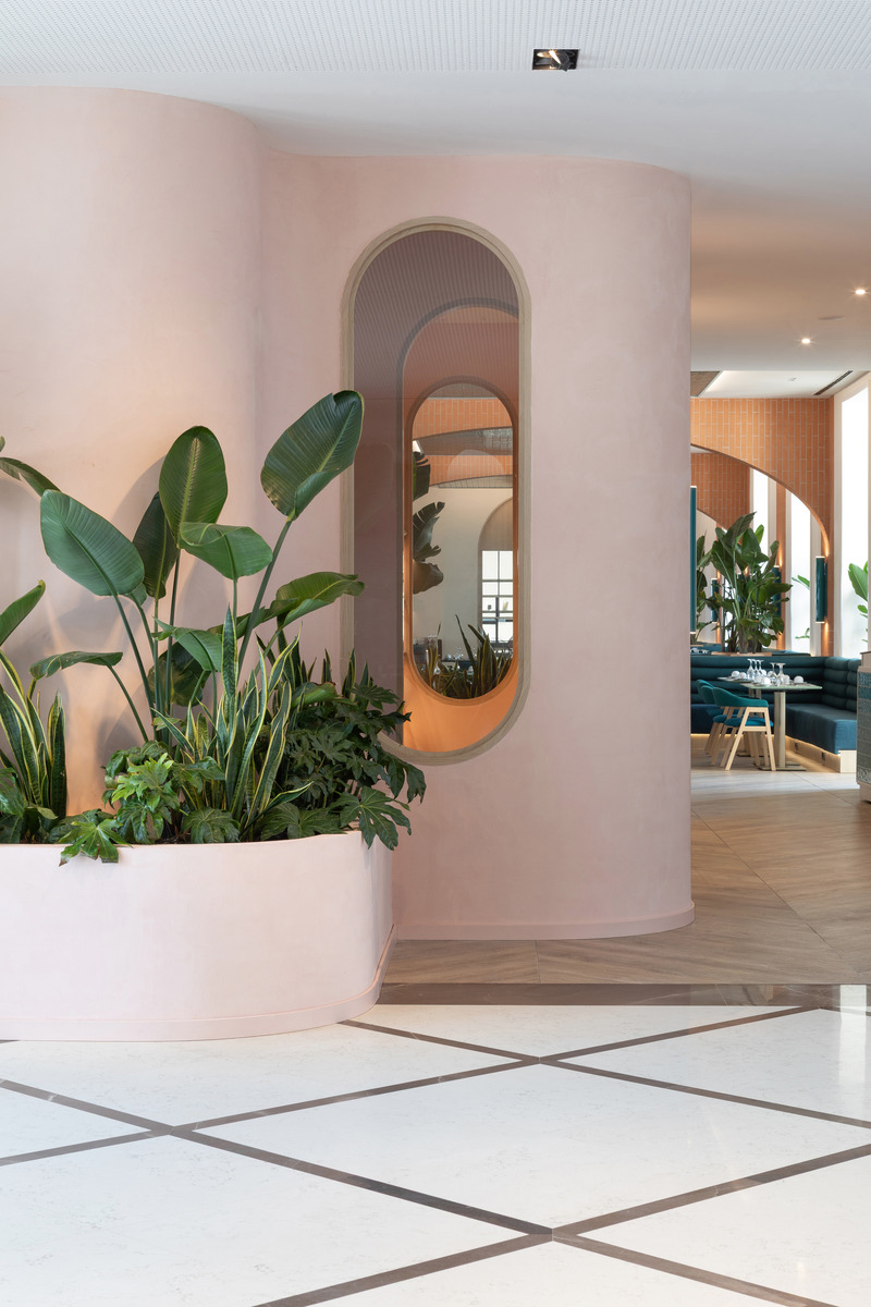 Dossier de presse | 7758-01 - Communiqué de presse | Le Méridien Ra - Transit Studio - Design d’intérieur commercial - <p class="">La Terrassa del Mar Entrance &amp; Wine Room</p> - Crédit photo : Agnese Sanvito