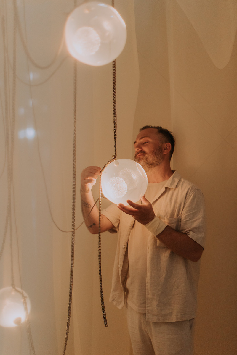Press kit | 2110-10 - Press release | Larose Guyon Celebrates a Decade of Artistry at ICFF 2025 - Larose Guyon - Lighting Design - Photo credit: Chanel Sabourin