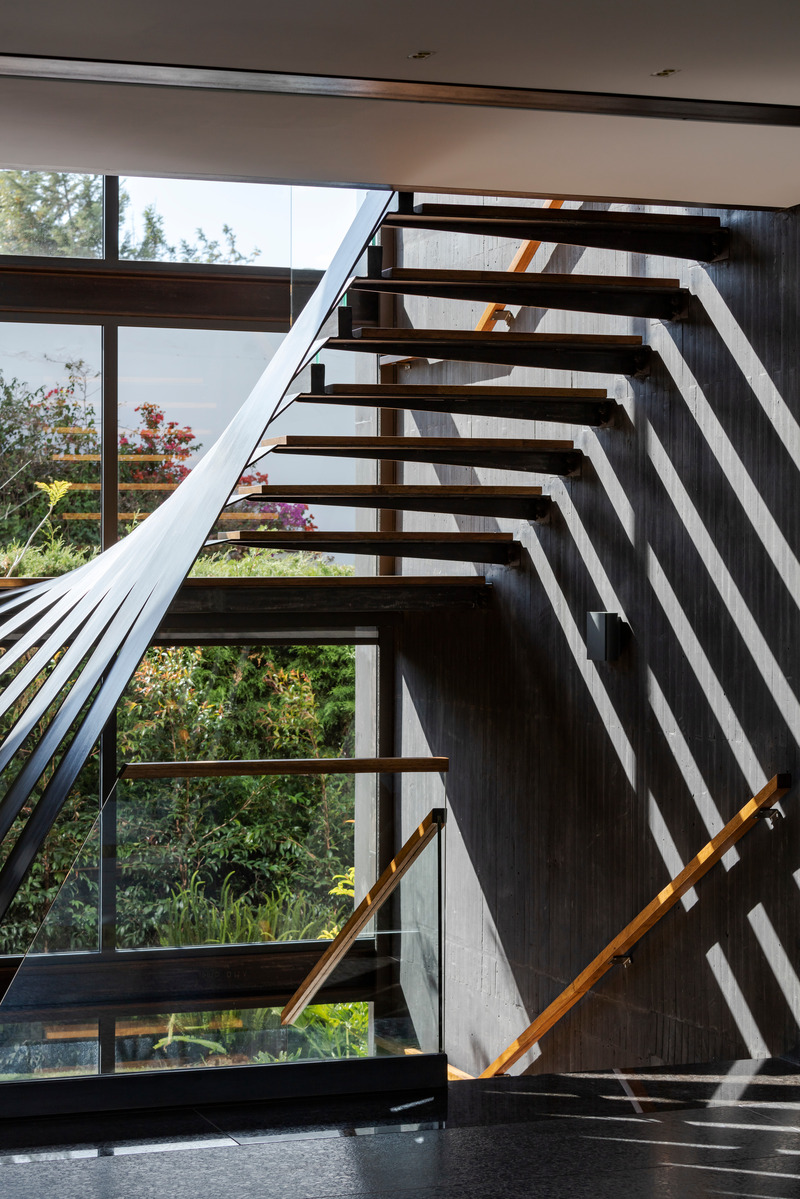 Dossier de presse | 5659-02 - Communiqué de presse | A House in the Andes - Correa+Fatehi | ODD - Architecture résidentielle -  Interior circulation - Crédit photo :  Photo credit: Bicubik 