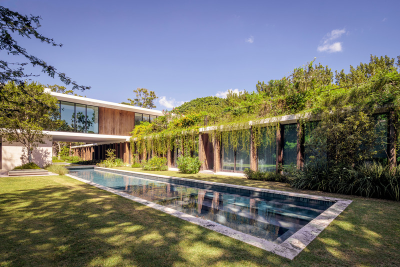 Dossier de presse | 2757-55 - Communiqué de presse | STRANG honorée comme firme de l’année 2025 par l’AIA Floride - STRANG - Architecture résidentielle - Kiaora Residence - Crédit photo : Kris Tamburello