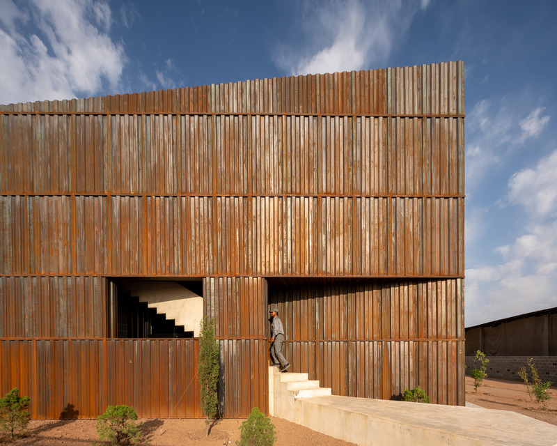 Dossier de presse | 7023-02 - Communiqué de presse | Deed Studio remporte le prix Architizer A+Award pour la troisième année consécutive - Deed Studio - Art - The Worker and the Factory / Architecte : Davood Boroojeni Office - Crédit photo : Deed Studio