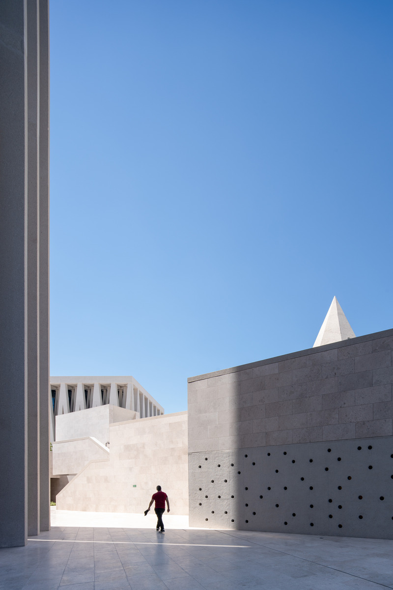 Dossier de presse | 7023-02 - Communiqué de presse | Deed Studio remporte le prix Architizer A+Award pour la troisième année consécutive - Deed Studio - Art - The Abrahamic Family House / Architecte: Adjaye Associates - Crédit photo : Deed Studio