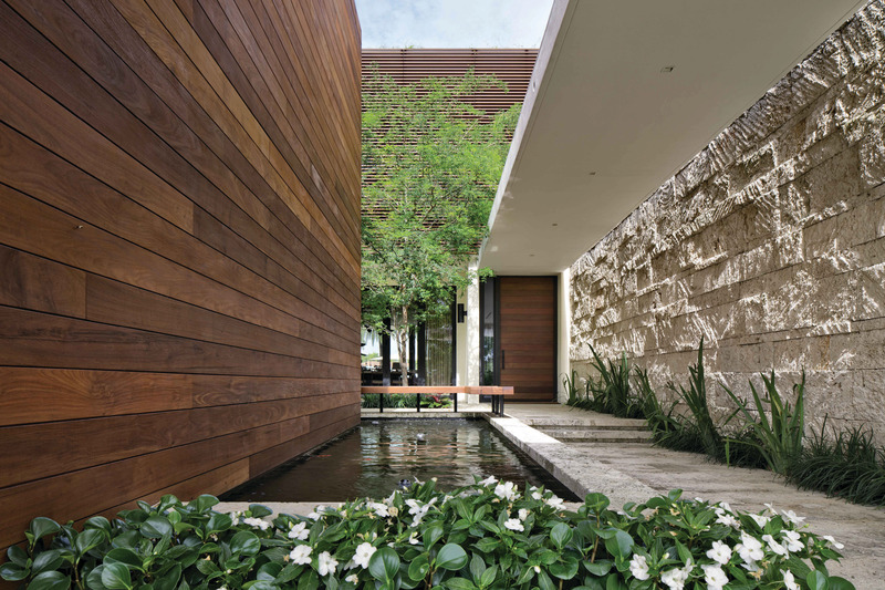 Dossier de presse | 2757-55 - Communiqué de presse | STRANG honorée comme firme de l’année 2025 par l’AIA Floride - STRANG - Architecture résidentielle - Five Palms - Crédit photo : Claudio Manzoni