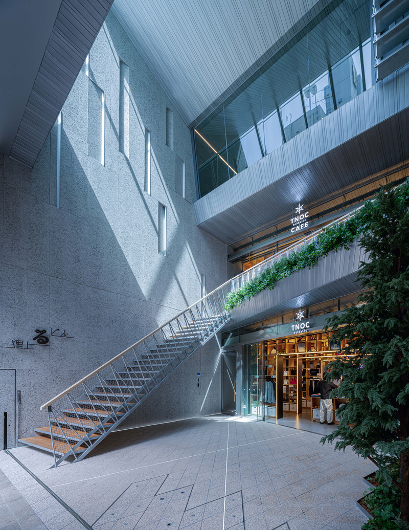 Dossier de presse | 6386-02 - Communiqué de presse | TANUKI NOBORU Bldg. - MOTIVE Inc. - Architecture commerciale - Crédit photo :  Ikuya SASAKI<span></span> 