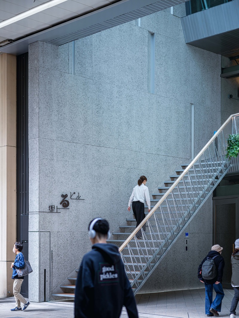 Dossier de presse | 6386-02 - Communiqué de presse | TANUKI NOBORU Bldg. - MOTIVE Inc. - Architecture commerciale - Crédit photo :  Ikuya SASAKI<span></span> 