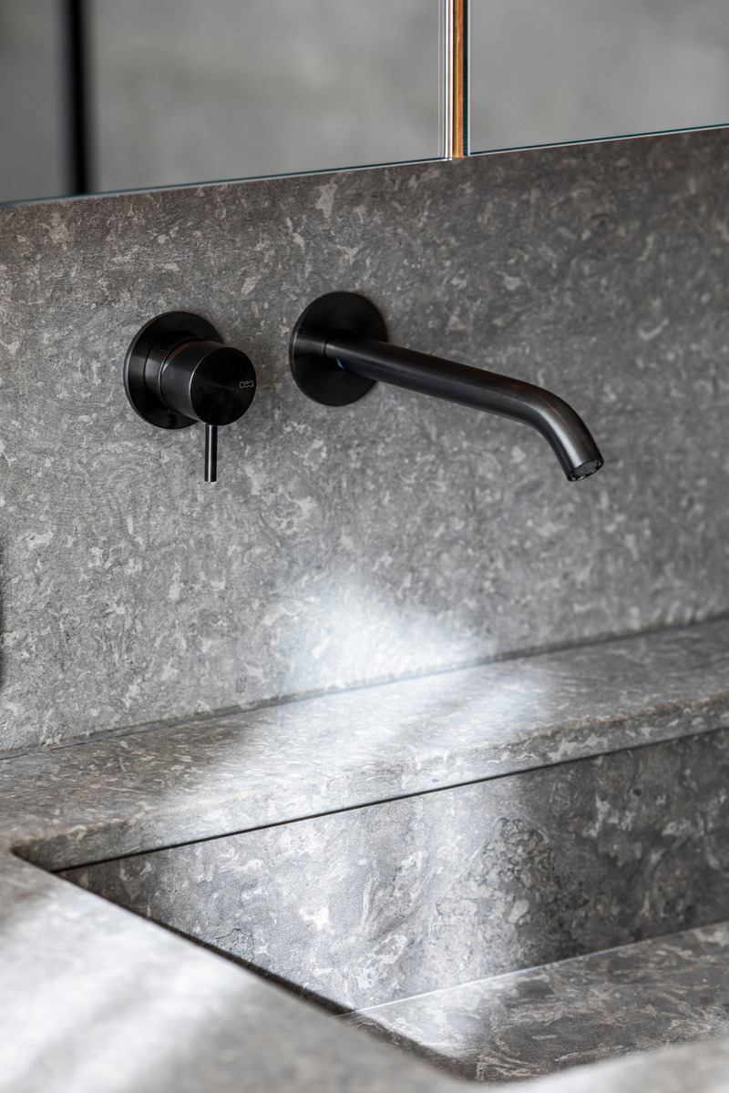 Dossier de presse | 1317-29 - Communiqué de presse | La Maison de la Baie de l’Ours - ACDF Architecture - Architecture résidentielle - Crédit photo : Adrien Williams