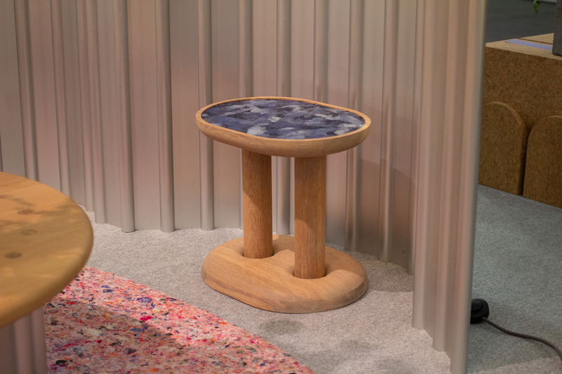 Dossier de presse | 7754-01 - Communiqué de presse | Common Object Studio: Designing for a Regenerative Future — AZ Awards Emerging Design Firm - Common Object Studio - Design industriel - Numero Table with indigo dyed wool top - Crédit photo : Justin Beitzel
