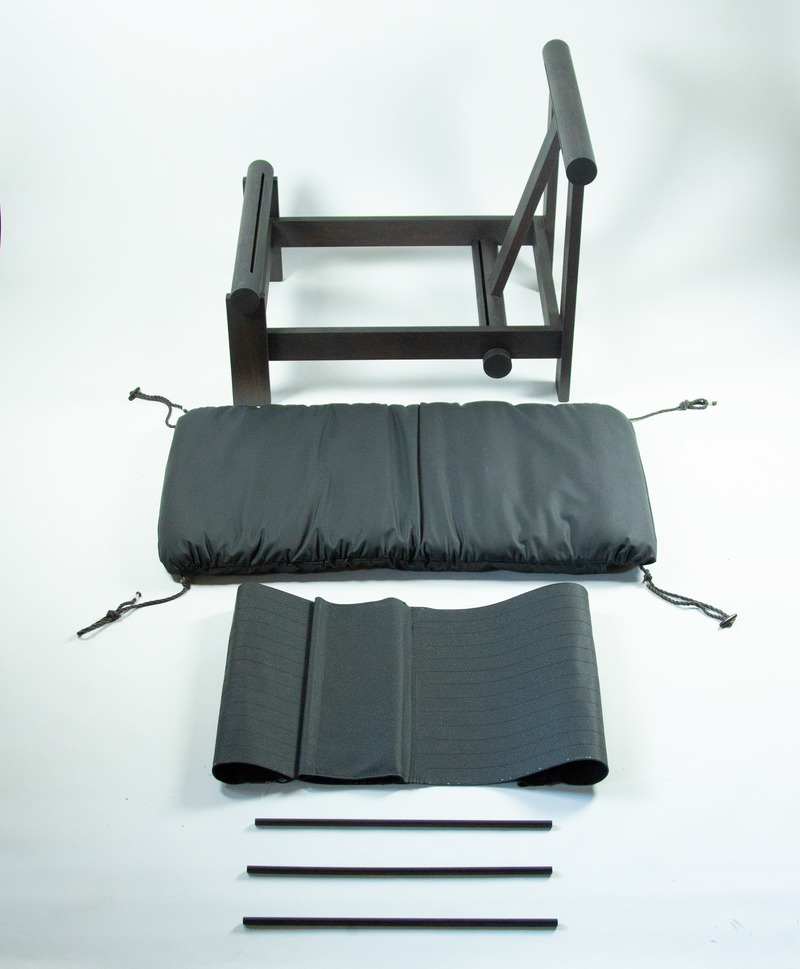 Dossier de presse | 7754-01 - Communiqué de presse | Common Object Studio: Designing for a Regenerative Future — AZ Awards Emerging Design Firm - Common Object Studio - Design industriel - Terra Lounge - Designed for Disassembly and Repair - Crédit photo : Justin Beitzel