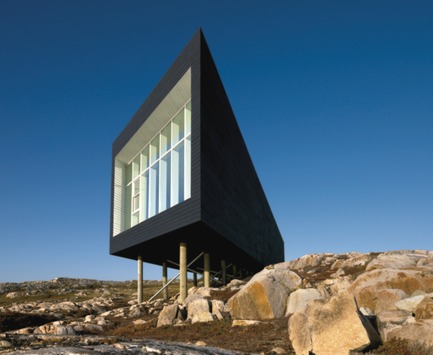 Press kit | 809-02 - Press release | 2011 AZ Awards winners - Azure Magazine - Competition - Category: ARCHITECTURE / COMMERCIAL AND INSTITUTIONAL BUILDINGS<br><br>Saunders Arkitektur: Long Studio (Norway)*<br>Kino Architects: Spiralab (Japan)<br>Una Arquitetos: Garoa Store (Brazil)<br> - Photo credit: Azure