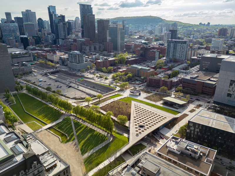 Press kit | 865-71 - Press release | CEBRA Joins Lemay to Expand Shared International Ambitions - Lemay - Commercial Architecture - Place des Montréalaises, Lemay - Photo credit:  Projects credits: Lemay + Angela Silver + Atkins Realis <br>Photograph credit: Vincent Brillant 