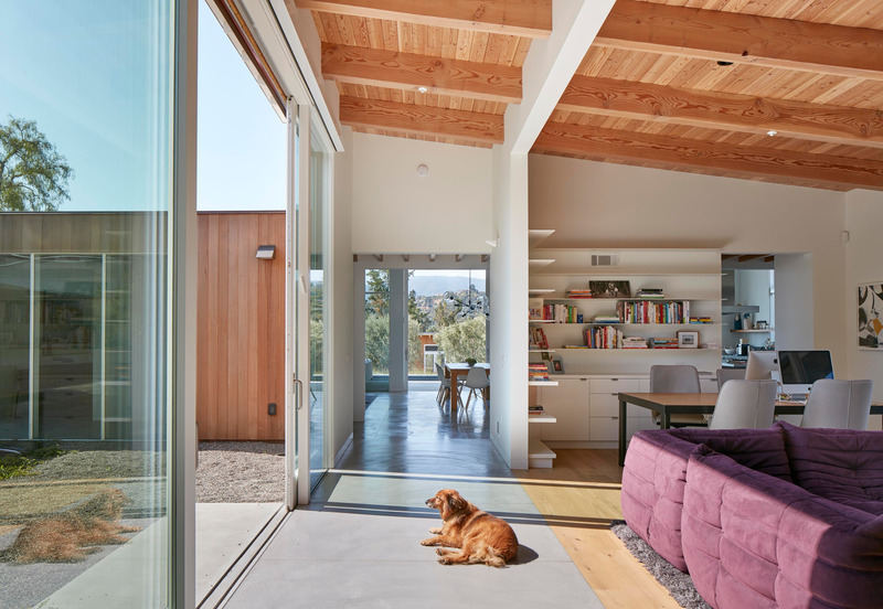 Press kit | 2757-56 - Press release | Malcolm Davis Architecture Evolves into MDa Studios - MDa Studios - Residential Architecture - <p>  Silicon Valley Residence:</p><p style=""><br style=""></p><p class="">New construction house and guest house with a strong emphasis on</p><p class="">indoor/outdoor living and connections, which maximized the feeling of the half acre site.</p><p> </p> - Photo credit:  Bruce Damonte 