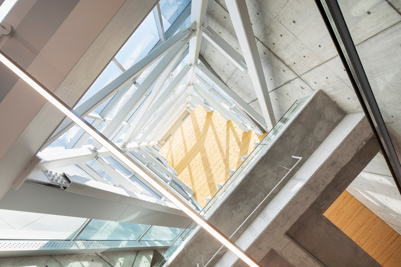 Dossier de presse | 865-63 - Communiqué de presse | Nouveau pavillon d’accueil de l’Oratoire Saint-Joseph : un ajout contemporain à l'un des sites culturels les plus fréquentés de Montréal - Lemay - Architecture institutionnelle - Crédit photo : Adrien Williams