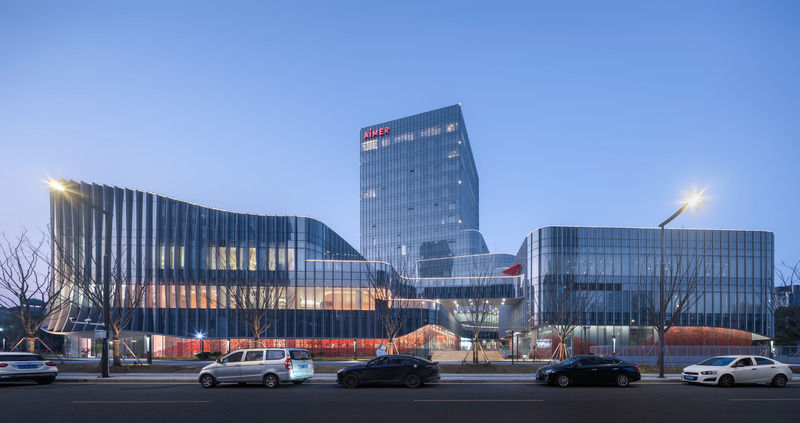 Press kit | 5714-05 - Press release | Aimer Suzhou Headquarters - Crossboundaries - Commercial Architecture -  Aimer Suzhou headquarters - South View - Photo credit: Shan-jian images
