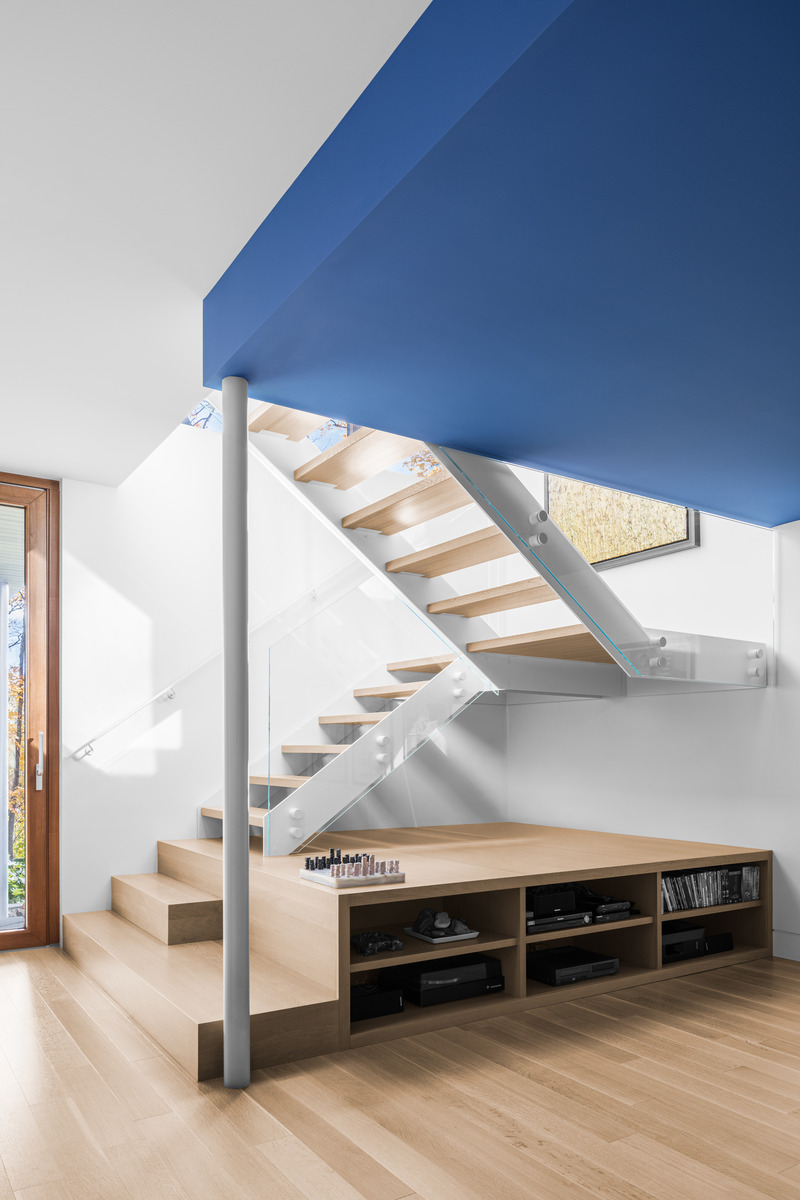 Press kit | 1572-06 - Press release | The Hauts-Bois House - Thellend Fortin Architectes - Residential Architecture - Photo credit: Charles Lanteigne