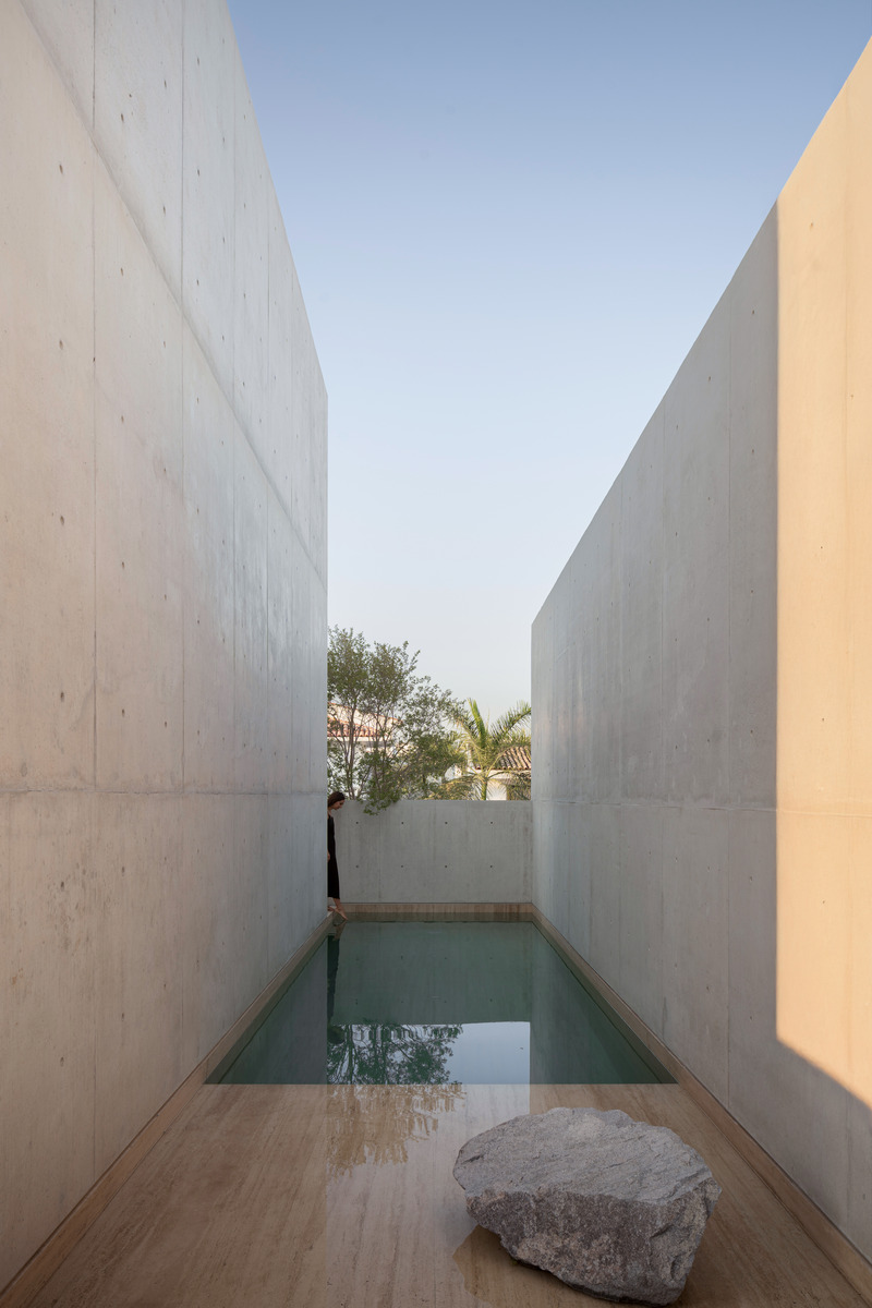 Dossier de presse | 5118-06 - Communiqué de presse | Casa Tao - HW Studio - Architecture résidentielle - Piscine - Crédit photo : César Belio