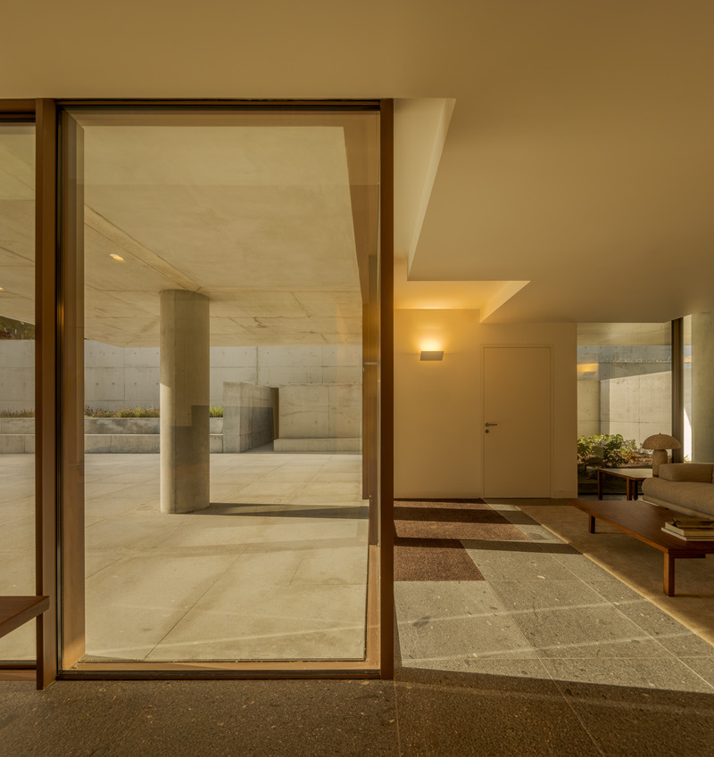 Press kit | 7557-06 - Press release | Miramar Tower - OODA - Residential Architecture - Photo credit: Fernando Guerra