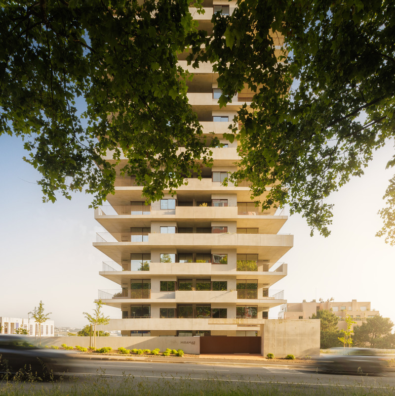 Press kit | 7557-06 - Press release | Miramar Tower - OODA - Residential Architecture - Photo credit: Fernando Guerra