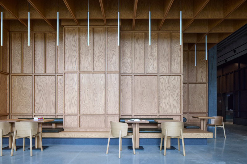 Dossier de presse | 1914-06 - Communiqué de presse | Centre Sanaaq - Pelletier de Fontenay + Architecture49 + Atelier Zébulon Perron - Architecture institutionnelle - Centre Sanaaq - Crédit photo : James Brittain