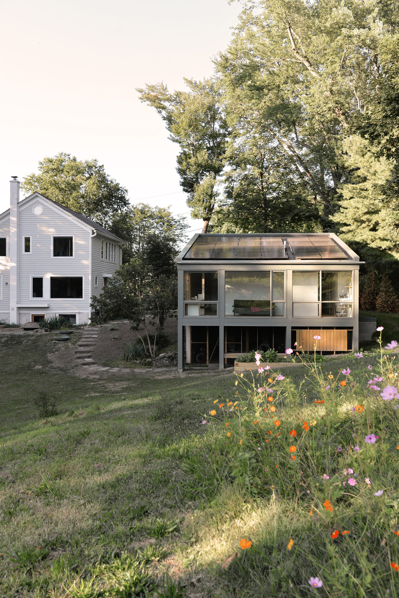 Press kit | 5301-07 - Press release | Anchorage Road Artist Studio - Ballman Khapalova - Residential Architecture - Photo credit: Ballman Khapalova