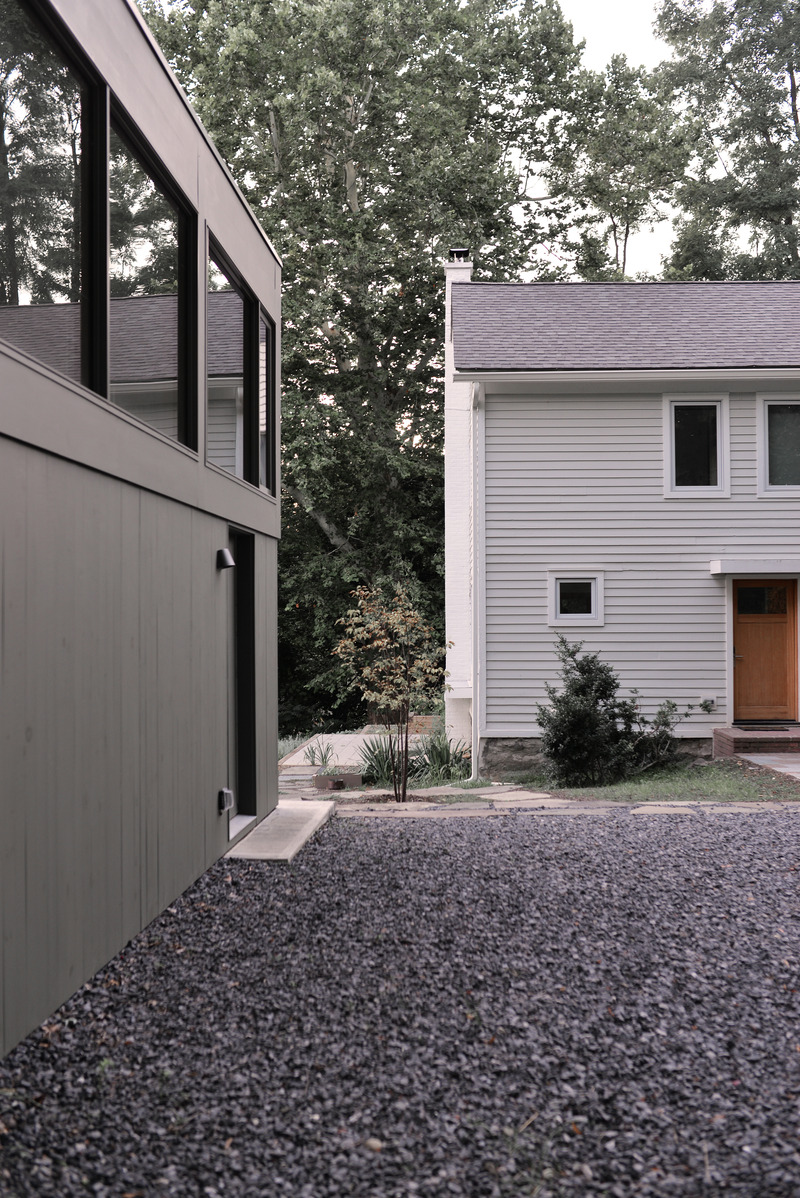 Press kit | 5301-07 - Press release | Anchorage Road Artist Studio - Ballman Khapalova - Residential Architecture - Photo credit: Ballman Khapalova