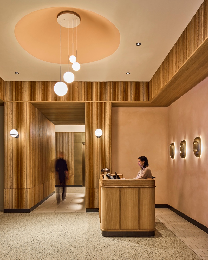 Press kit | 1472-10 - Press release | Journal Square Urby - Concrete Amsterdam - Residential Architecture - Photo credit: Robert Tsai 