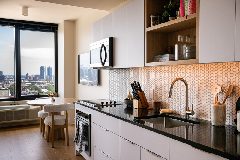 Press kit | 1472-10 - Press release | Journal Square Urby - Concrete Amsterdam - Residential Architecture - Photo credit: Robert Tsai 