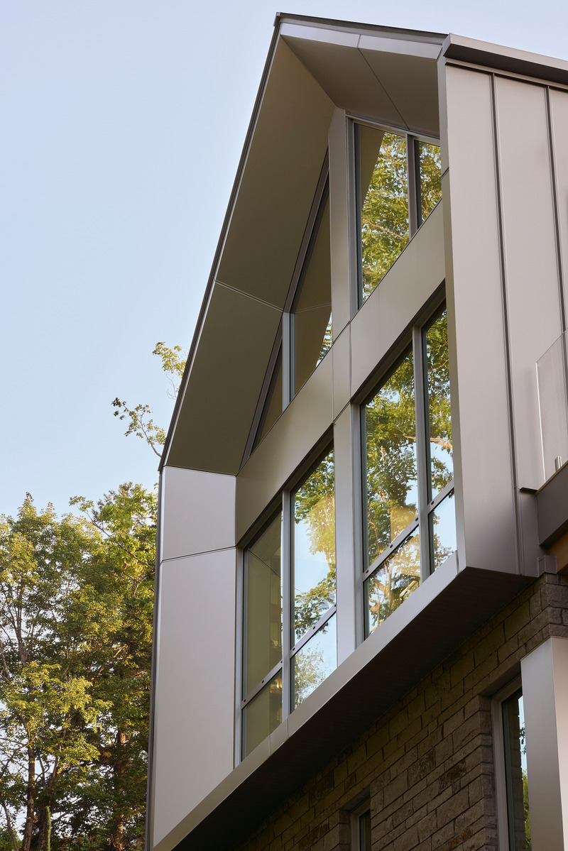 Dossier de presse | 1536-06 - Communiqué de presse | La Croix - Luc Plante architecture + design - Architecture résidentielle - Crédit photo : Annie Fafard
