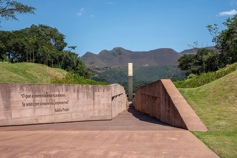 Press kit | 7541-04 - Press release | Architecture Hunter Awards 2025 Winners Announcement: Celebrating Global Creativity and Innovation in Architecture and Design - Architecture Hunter - Competition - Social Projects | Social Architecture: Brumadinho Memorial by Gustavo Penna Arquitetos Associados - Photo credit: © Jomar Bragança, Pedro Mascaro