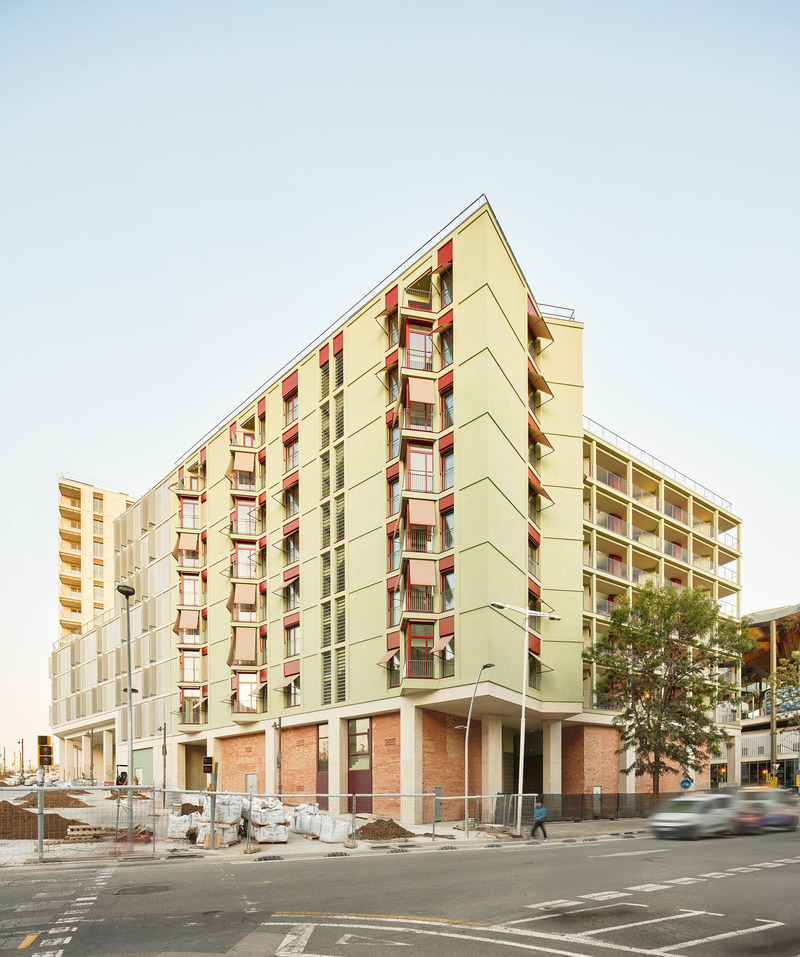 Press kit | 4709-16 - Press release | Dezeen Awards 2025 architecture shortlist reveals the best buildings around the world - Dezeen - Competition - <p>Housing</p><p>La Comunitat Habitacional, Cierto Estudio, Barcelona, Spain</p> - Photo credit: Jose Hevia