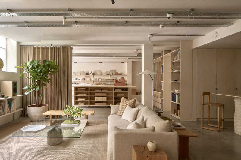Press kit | 4709-17 - Press release | Dezeen Awards 2025 Interiors Shortlist Highlights the World's Most Striking Spaces - Dezeen - Competition - Workplace interior (small)<br>Bluelion Studios, Foster Lomas Architects, London, UK - Photo credit: Edmund Sumner