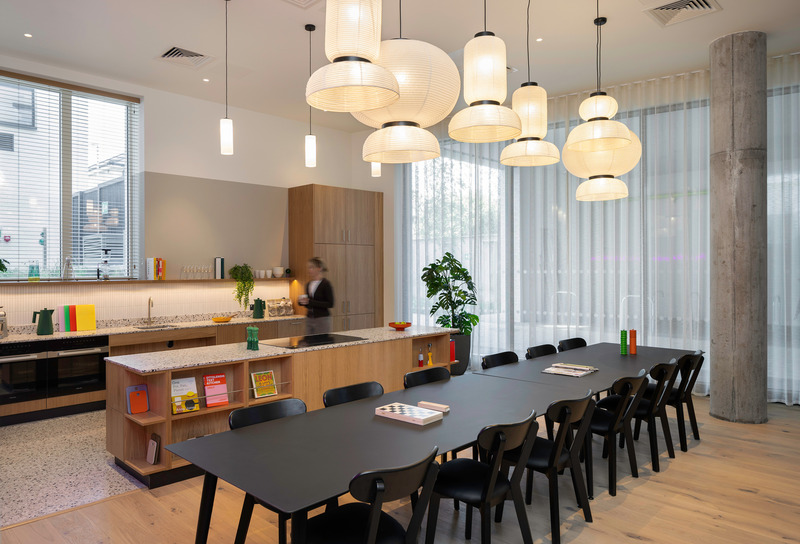 Press kit | 1472-11 - Press release | Liberties House - Concrete Amsterdam - Residential Interior Design - Photo credit: Roger O'Sullivan 