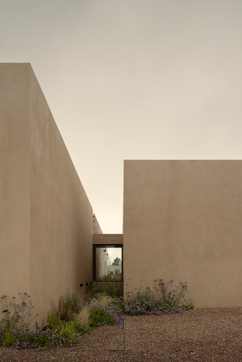 Dossier de presse | 7543-01 - Communiqué de presse | Casa San Francisco - Jorge Garibay Architects - Architecture résidentielle - Crédit photo : Cesar Belio