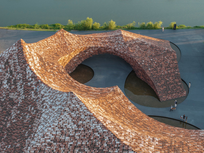 Dossier de presse | 3257-02 - Communiqué de presse | The World’s 50 Most Inspiring Brick Buildings Revealed - BRICK AWARD 26 - Concours - UCCA Clay Museum - Kengo Kuma - Crédit photo : Fangfang Tian