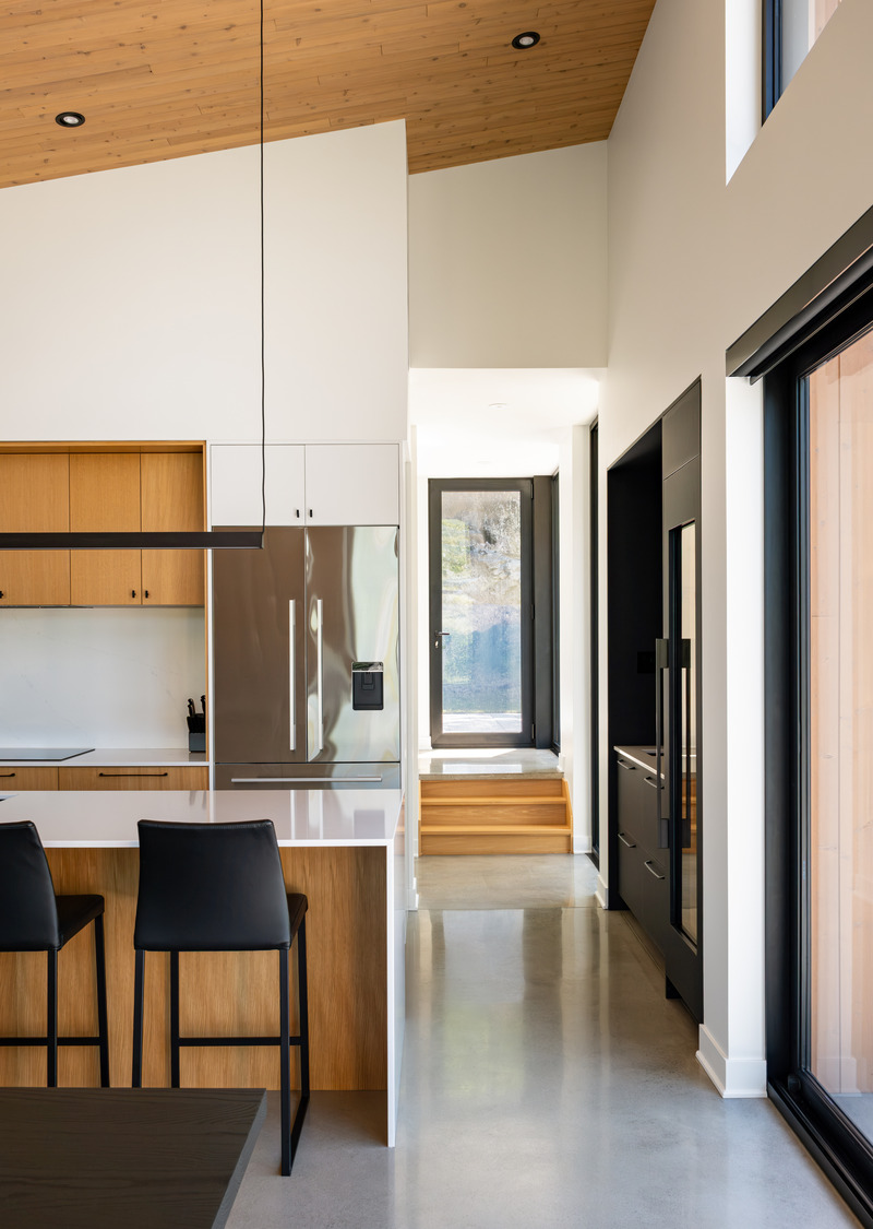 Press kit | 1678-11 - Press release | Intervalle - Atelier BOOM-TOWN - Residential Architecture - Kitchen - Photo credit: Vincent Brillant, photographe
