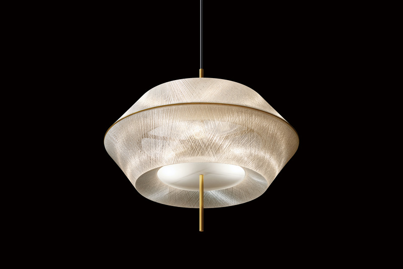 Dossier de presse | 7692-04 - Communiqué de presse | YAMAGIWA Launches “TWILIGHT” — A Lighting Collection Inspired by the Evening Sky - YAMAGIWA - Design d’éclairage - Crédit photo : YAMAGIWA