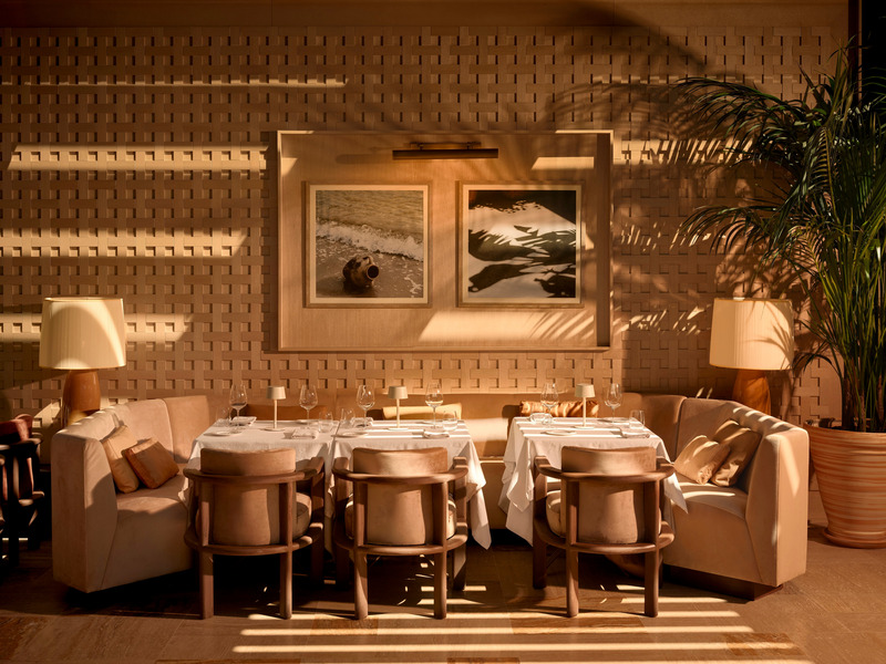 Press kit | 7775-01 - Press release | Urbanjobs Unveils Esca: A Contemporary Mediterranean Dining Experience - URBANJOBS - Commercial Interior Design - Esca by URBANJOBS - Photo credit: İbrahi̇m Özbunar