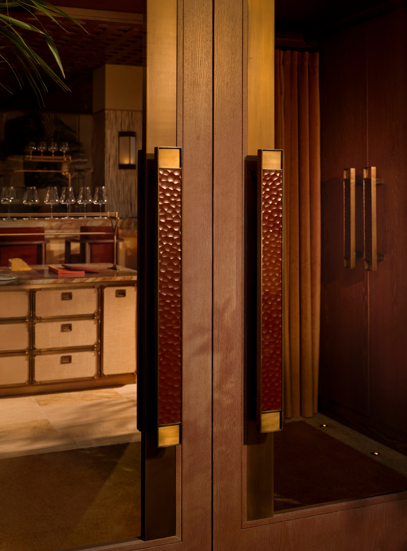 Press kit | 7775-01 - Press release | Urbanjobs Unveils Esca: A Contemporary Mediterranean Dining Experience - URBANJOBS - Commercial Interior Design - Esca by URBANJOBS - Photo credit: İbrahi̇m Özbunar