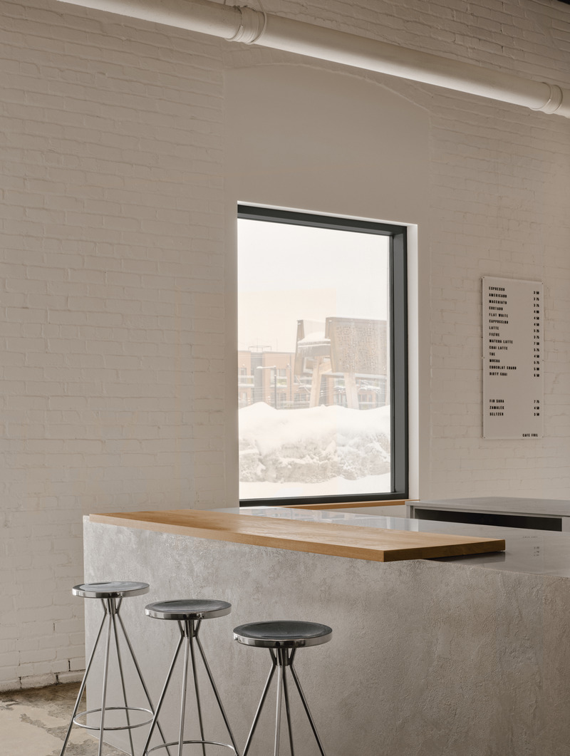 Press kit | 1685-15 - Press release | FOIL Gallery - Atelier L'Abri - Commercial Architecture - Photo credit: Alex Lesage