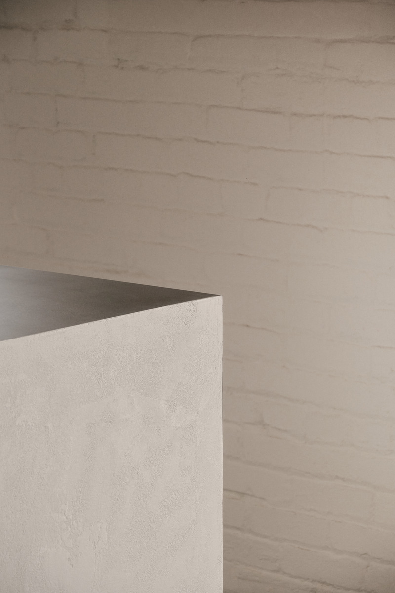 Press kit | 1685-15 - Press release | FOIL Gallery - Atelier L'Abri - Commercial Architecture - Photo credit: Alex Lesage